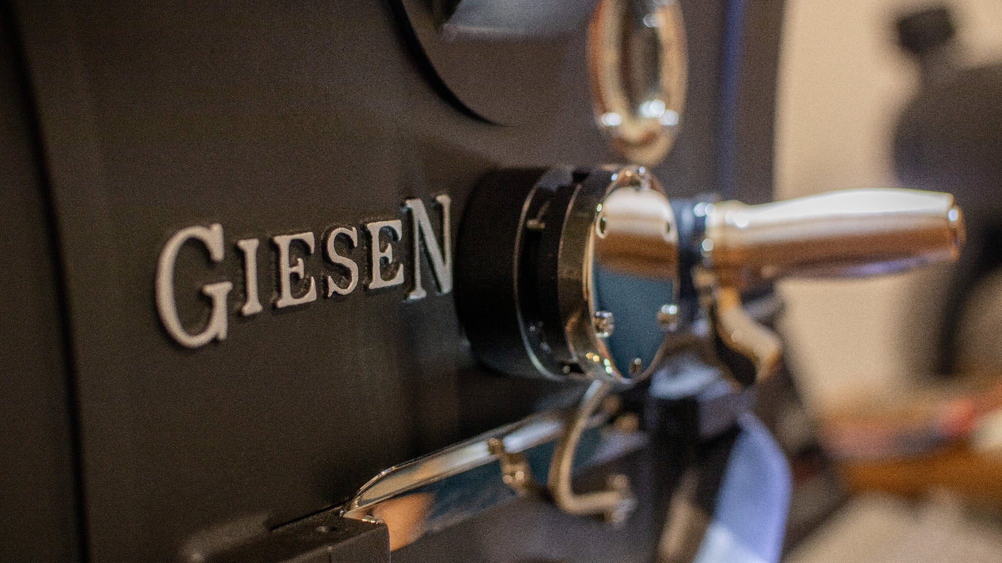 Tostador Gisen de Levante Brew & Co.